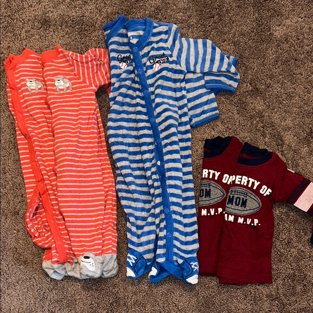 Babyboy 6m matching twins button up footies and tshirt bundle!